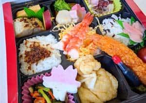 お花見弁当・オードブルの画像